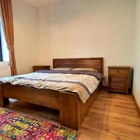 Zur Krone Aparthotel Widdershausen ภายนอก รูปภาพ