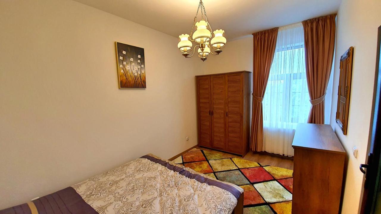 Zur Krone Aparthotel Widdershausen ภายนอก รูปภาพ